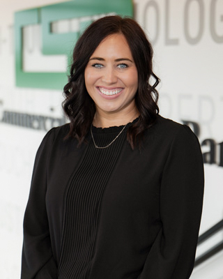 Kerry Miller headshot