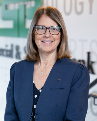 Paula Meiler headshot